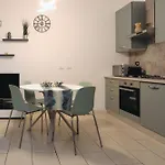 Joivy Charming Flat For 6 Near Park